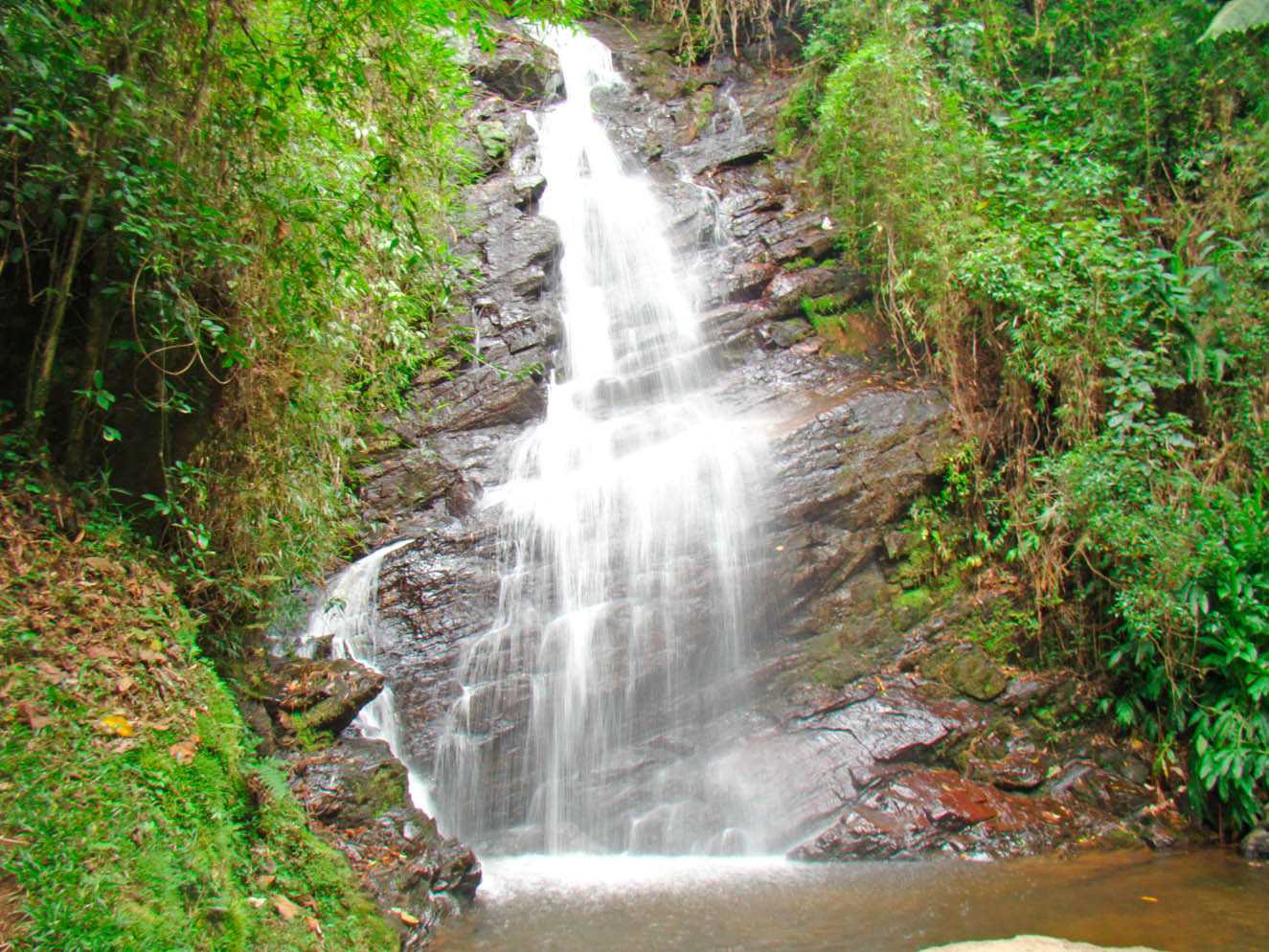 Turismo - Cachoeira Véu da Noiva - Pousada Verde Novo - Visconde de Mauá - RJ